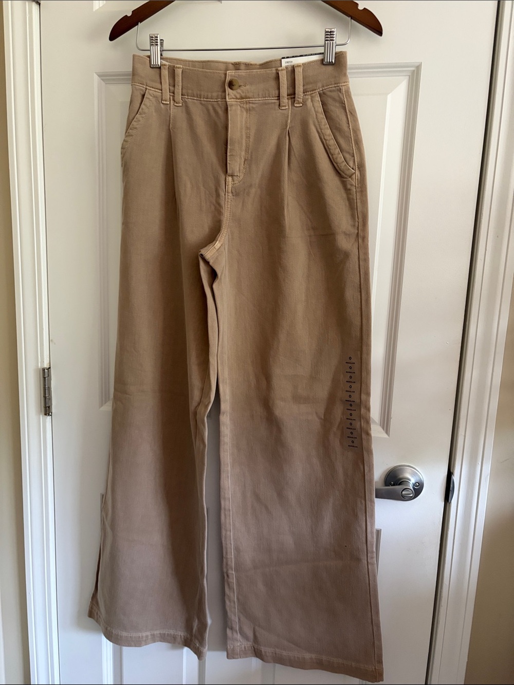 American Eagle Outfitters Women's Wide-Leg Pants in Khaki